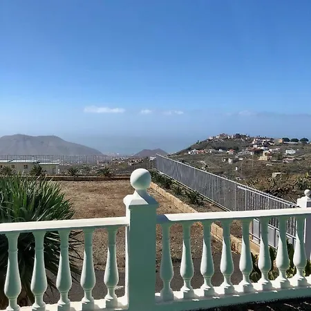 בית נופש Tenerife Studio Nyaralo ארונה